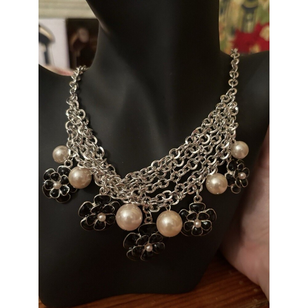 Vintage Silver Tone Faux Pearl Black Flower Enamel Bib Chain Necklace 19 in J1